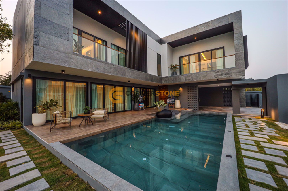 D Space 2 Huay Yai